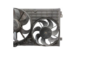Moto ventilateur radiateur AUDI A3 2 Photo n°4