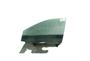 Vitre avant gauche HYUNDAI IX 35 Photo n°1