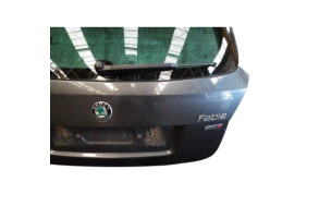 Malle/Hayon arriere SKODA FABIA 2 Photo n°1