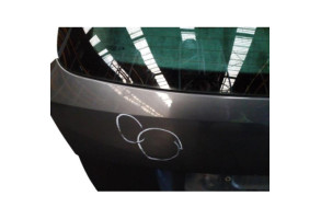 Malle/Hayon arriere SKODA FABIA 2 Photo n°6