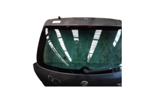 Malle/Hayon arriere SKODA FABIA 2 Photo n°10