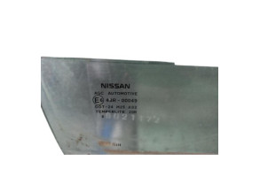 Vitre avant droit NISSAN QASHQAI 1 Photo n°2