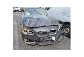 Bouton de warning BMW SERIE 1 F20 Photo n°12