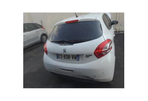 Feu arriere principal gauche (feux) PEUGEOT 208 1 Photo n°11