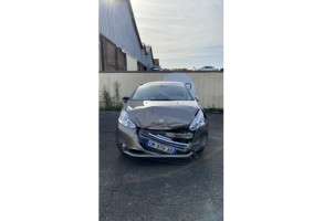 Plage arriere PEUGEOT 208 1 Photo n°8