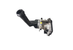 Pompe de direction PEUGEOT 308 1 Photo n°6