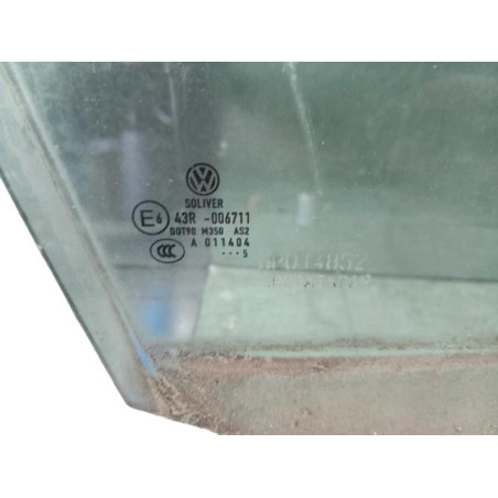 Vitre avant droit VOLKSWAGEN PASSAT 5