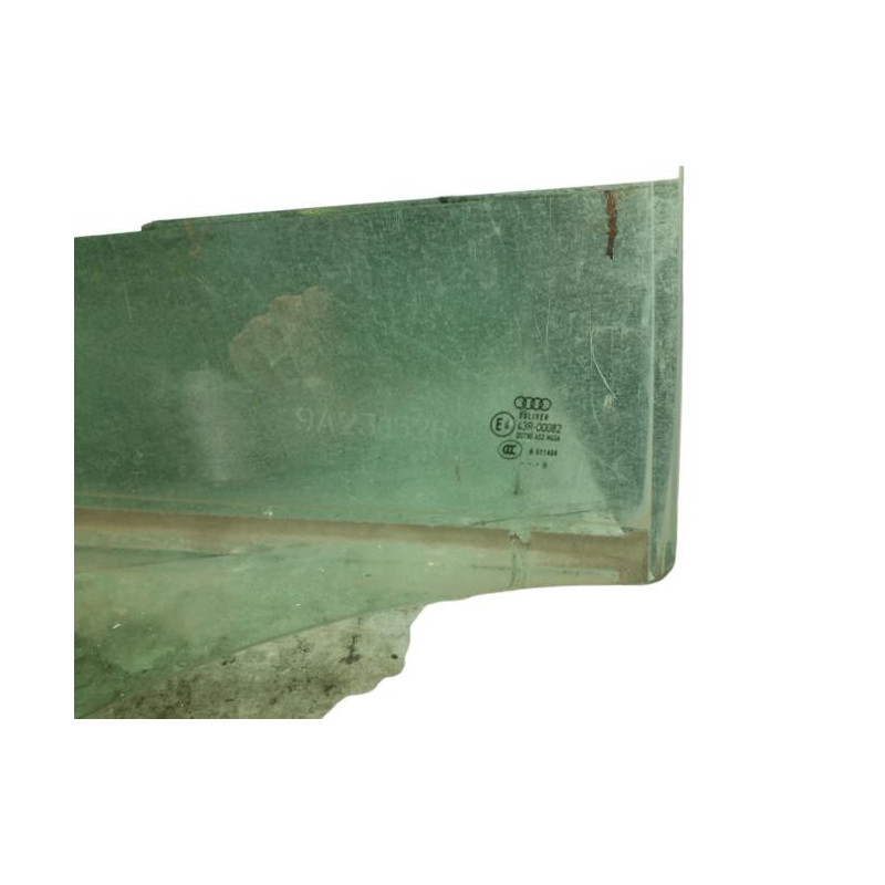 Vitre arriere droit AUDI A4 3 Photo n°1