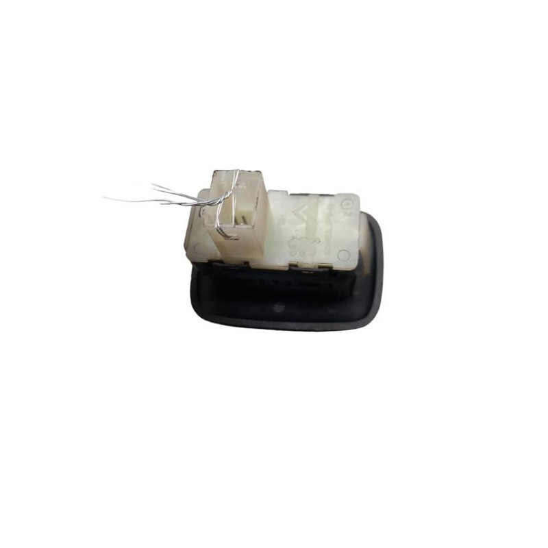 Interrupteur de leve vitre arriere droit PEUGEOT 508 1 SW Photo n°1