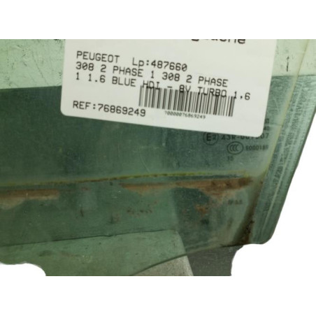 Vitre avant gauche PEUGEOT 308 2