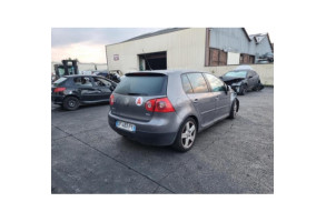 Vitre arriere droit VOLKSWAGEN GOLF 5 Photo n°11