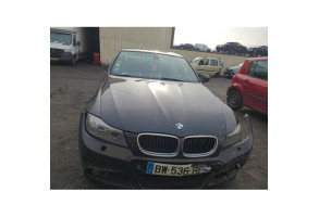 Attache ceinture arriere droit BMW SERIE 3 E90 Photo n°13