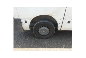Vitre avant droit NISSAN NV400 Photo n°4