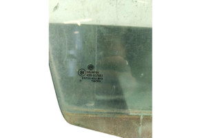 Vitre avant droit VOLKSWAGEN GOLF 4 Photo n°2
