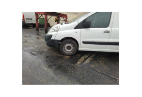 Pompe lave glace avant FIAT SCUDO 2 Photo n°5