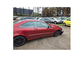 Attache ceinture arriere droit MERCEDES CLASSE CLK 209 Photo n°13