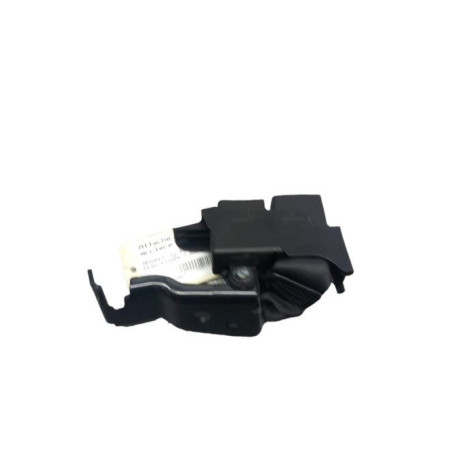 Attache ceinture arriere gauche RENAULT CLIO 3