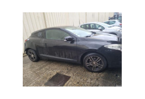 RENAULT MEGANE 3 PHASE 1 COUPE 1.5 DCI - 8V TURBO Photo n°6