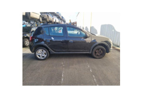 DACIA SANDERO 2 PHASE 1 0.9i - 12V TURBO TCE 90 Photo n°3