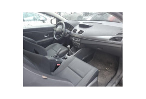 RENAULT MEGANE 3 PHASE 1 COUPE 1.5 DCI - 8V TURBO Photo n°16