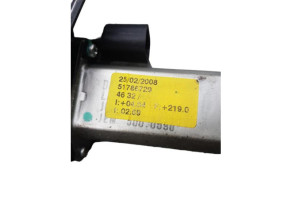 Leve vitre electrique avant gauche FIAT GRANDE PUNTO Photo n°3