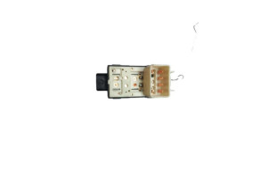 Interrupteur de leve vitre arriere droit CHEVROLET CAPTIVA Photo n°3