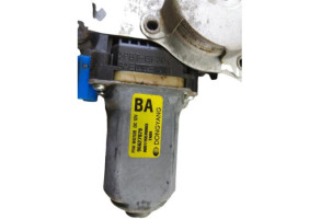 Leve vitre electrique avant gauche CHEVROLET CAPTIVA Photo n°2
