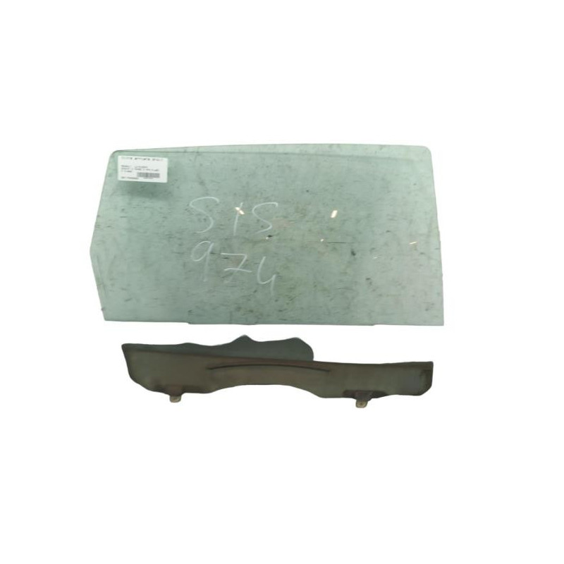 Vitre arriere droit RENAULT SCENIC 3 Photo n°1