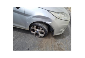 Moteur FORD FIESTA 6 Photo n°15