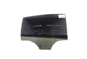 Vitre arriere droit SEAT LEON 2 Photo n°2