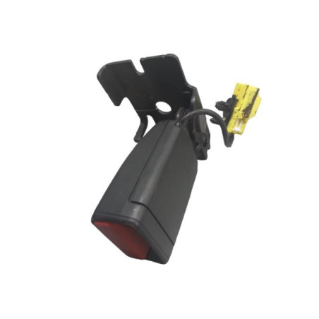 Attache ceinture arriere droit VOLVO V 40 2