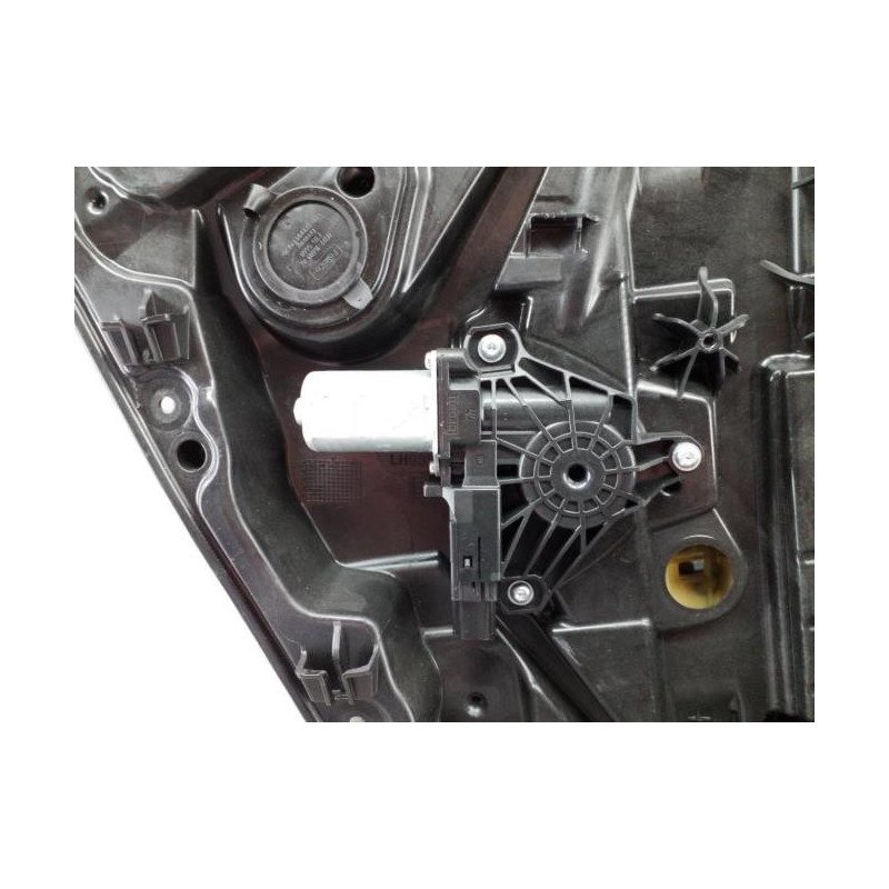 Leve vitre electrique arriere gauche VOLVO V 40 2 Photo n°1