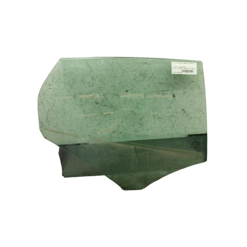 Vitre arriere droit VOLVO V 40 2 Photo n°1