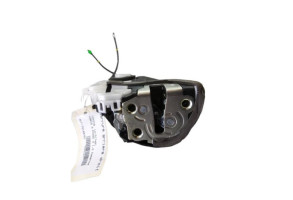 Serrure arriere droit TOYOTA YARIS 3 Photo n°1