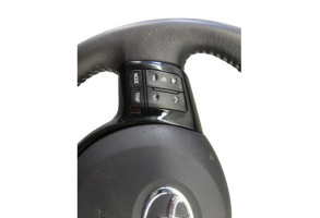Volant TOYOTA YARIS 3 Photo n°5