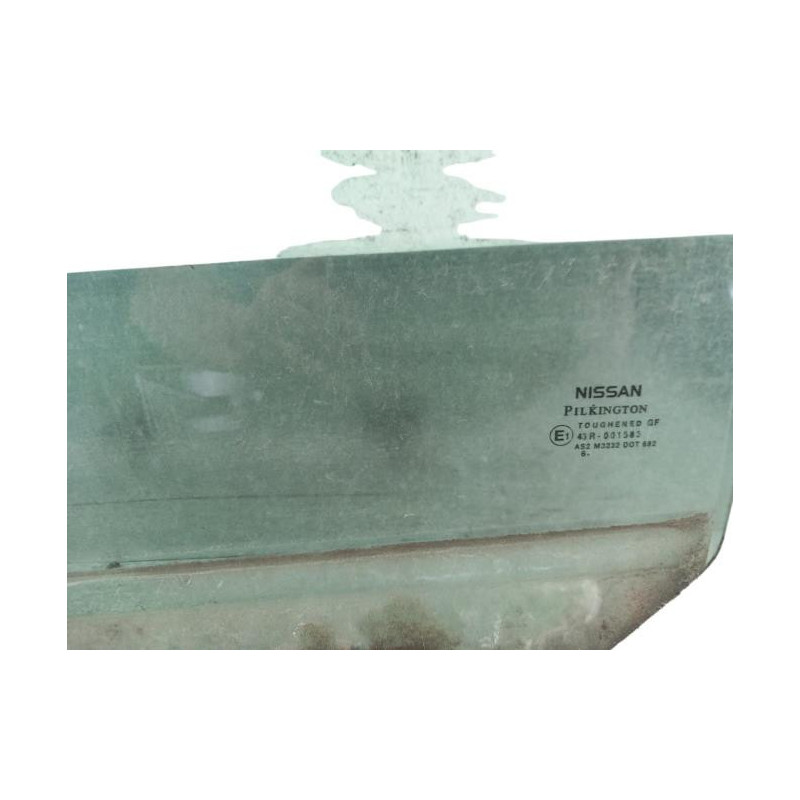 Vitre arriere gauche NISSAN MICRA 3 Photo n°1