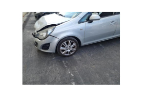 Feu arriere principal droit (feux) OPEL CORSA D Photo n°17