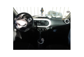 Custode arriere droit RENAULT TWINGO 3 Photo n°18