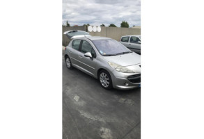 Malle/Hayon arriere PEUGEOT 207 Photo n°10