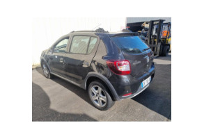 DACIA SANDERO 2 PHASE 1 0.9i - 12V TURBO TCE 90 Photo n°11