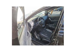 DACIA SANDERO 2 PHASE 1 0.9i - 12V TURBO TCE 90 Photo n°16