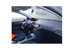 PEUGEOT 308 2 PHASE 1 1.6 HDI - 8V TURBO Photo n°15