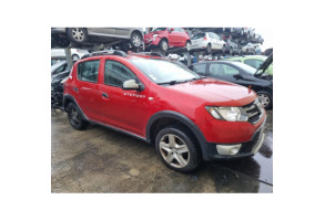 DACIA SANDERO 2 PHASE 1 0.9i - 12V TURBO TCE 90 Photo n°5