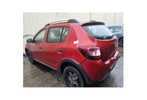 DACIA SANDERO 2 PHASE 1 0.9i - 12V TURBO TCE 90 Photo n°9
