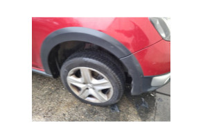 DACIA SANDERO 2 PHASE 1 0.9i - 12V TURBO TCE 90 Photo n°13