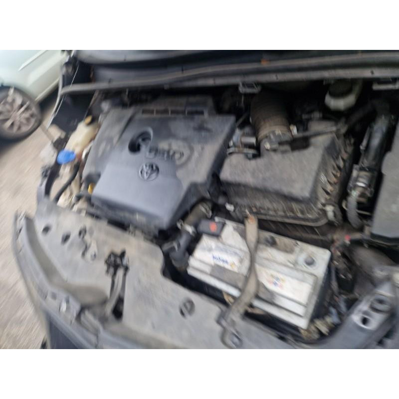 TOYOTA VERSO PHASE 2 2.0 D4D - 16V TURBO Photo n°1