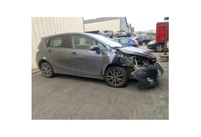 TOYOTA VERSO PHASE 2 2.0 D4D - 16V TURBO Photo n°6