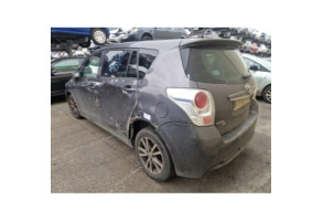TOYOTA VERSO PHASE 2 2.0 D4D - 16V TURBO Photo n°9