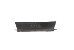 Calandre AUDI 100 2 Photo n°1