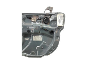 Leve vitre electrique avant droit VOLKSWAGEN POLO 4 Photo n°2